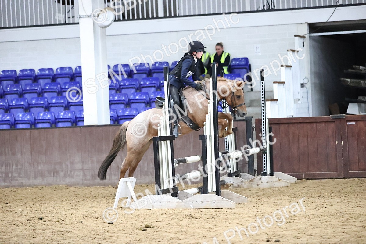 SBM_001878 - Class 5 - Henlow Veterinary Hospital 70cm