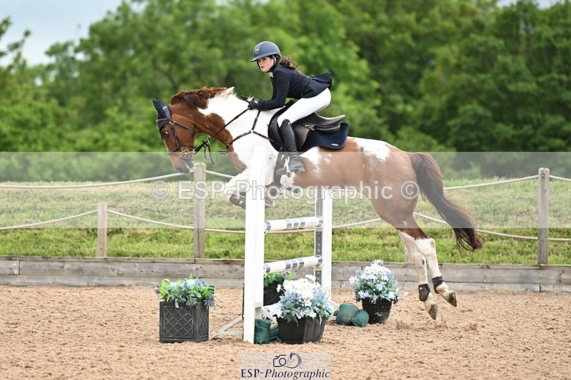 250607-121618-01044 - Cls 10 Pony Newcomers and 1m