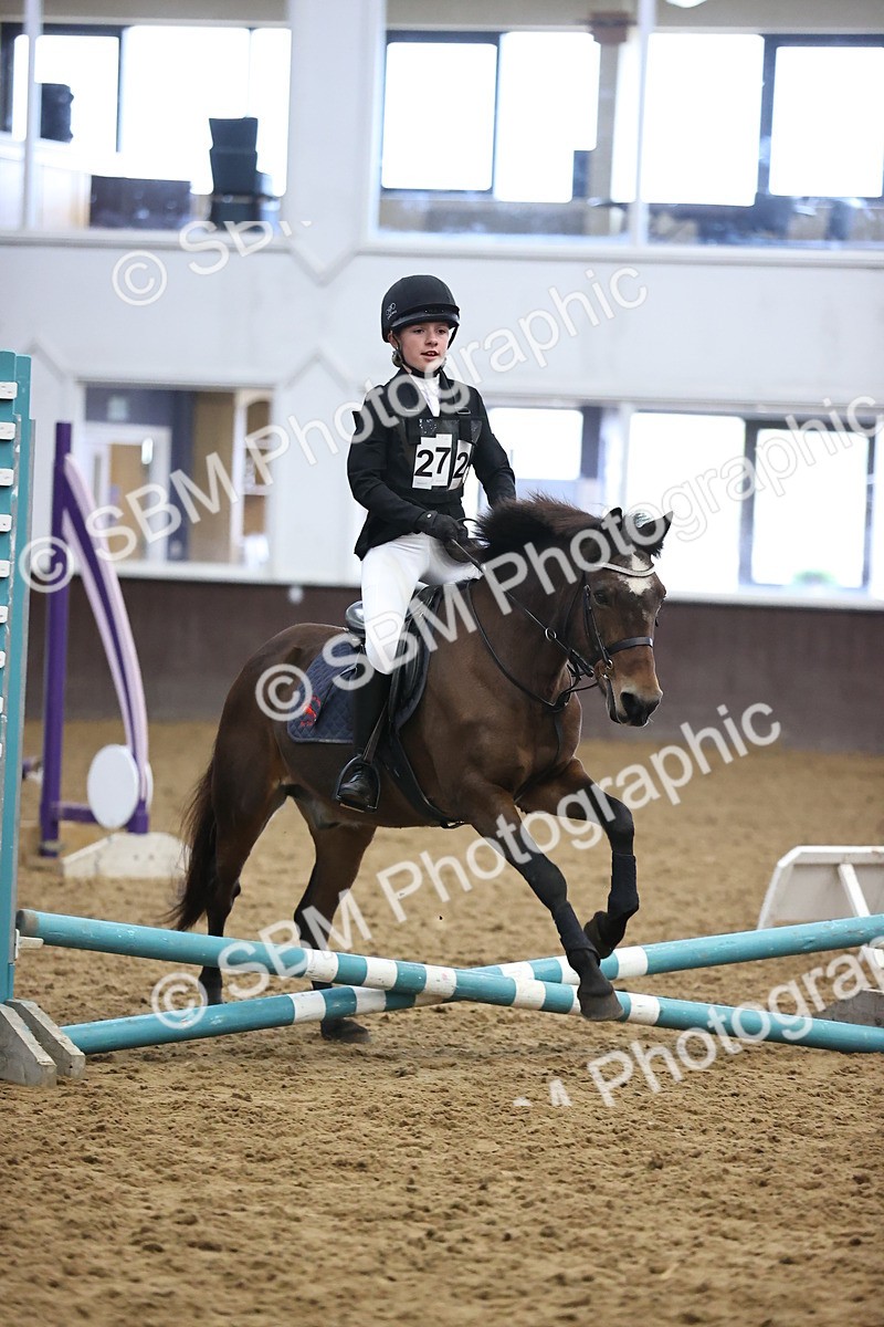 SBM_000161 - Class 2 - The Rug Lady 40cm Area 12 Championship Qualifier