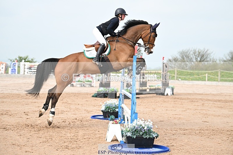 250425-100429-08106 - Cls 2 - 2 Star Small Tour