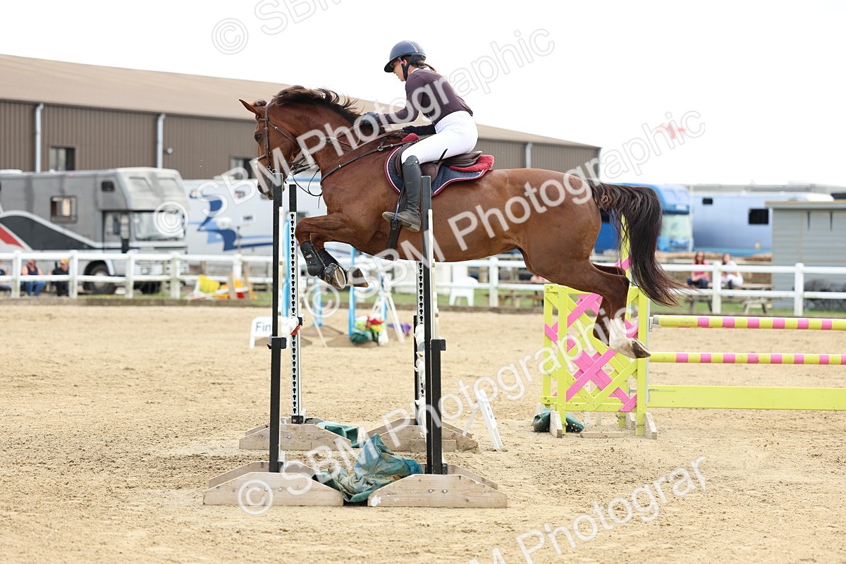 SBM_005226 - Class 18 - Senior 1.05m Open