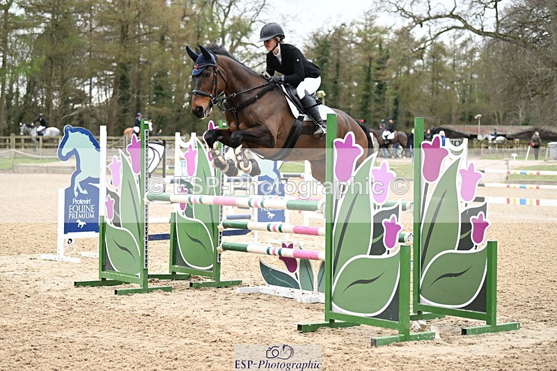 250323A-142102-04853 - Cls 24 Snr Newc & 1.10m Open