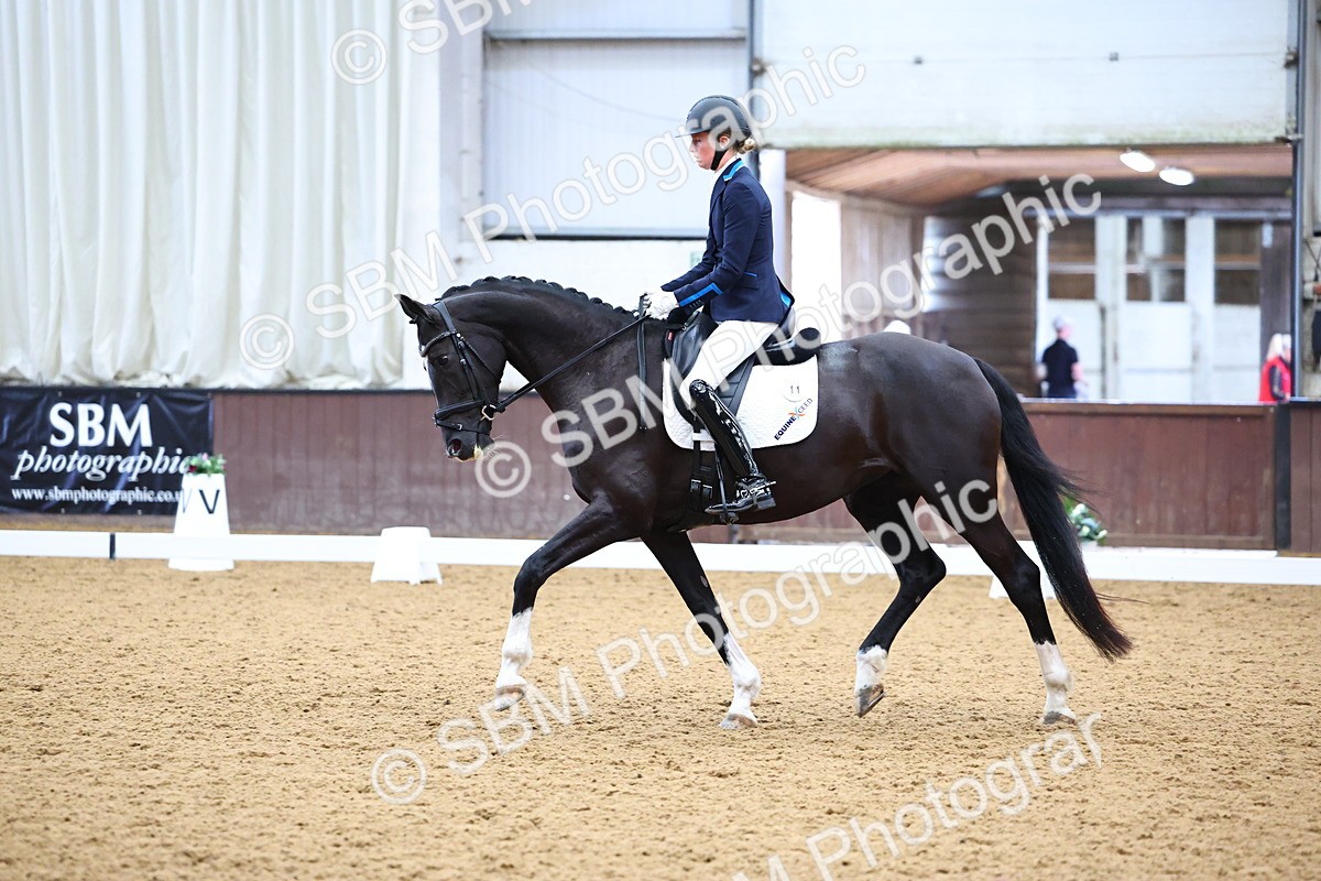 SBM_006073 - Class 5 - Novice 6 - 10.47-11.43