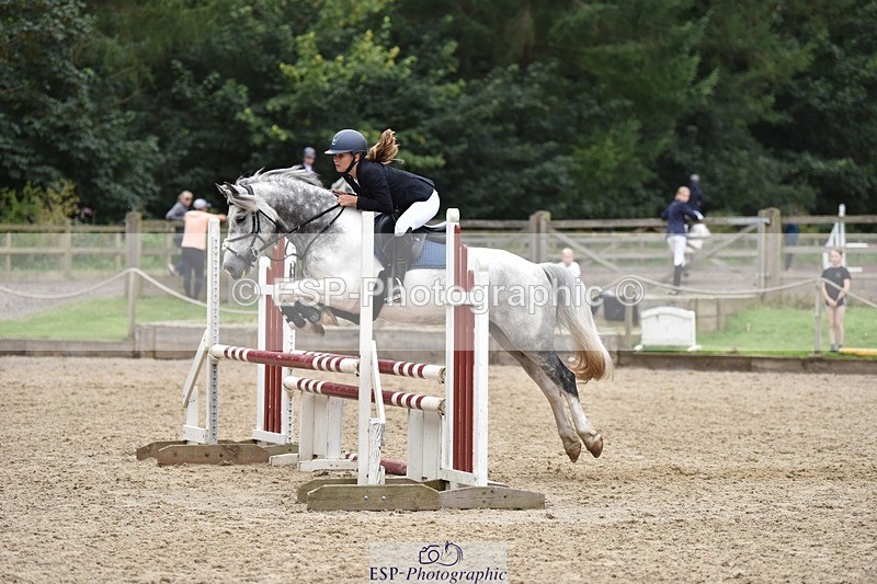 240802-112536-02680 - 90cm Round 1