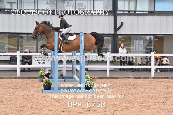 BPP_0758 - CLASS 29 SUN GFS Saddles Senior Newcomers/1.10m Open