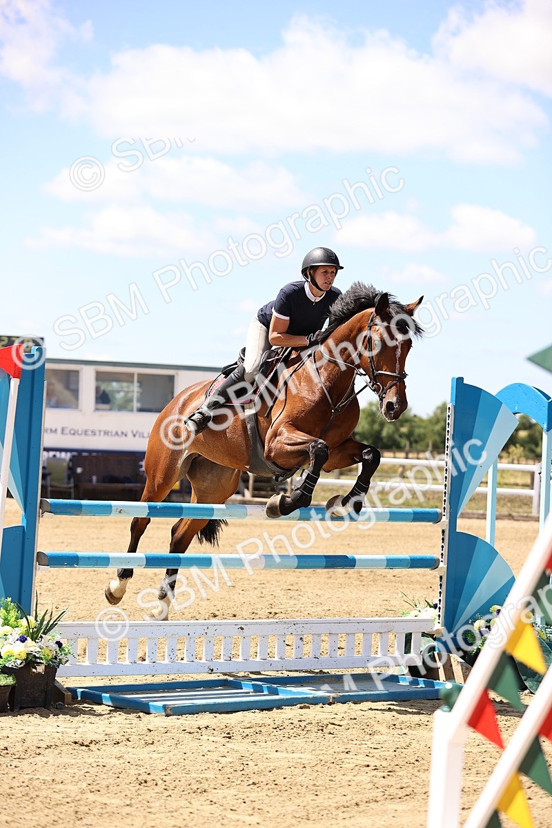 SBM_014377 - Class 15 - Senior Newcomers - 1.10m Open