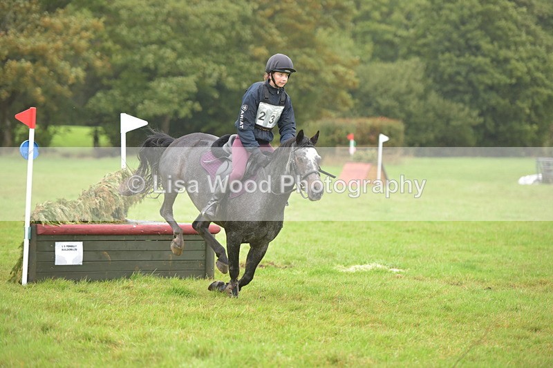 RAY_9871 - Class 2: 70cm: Corner