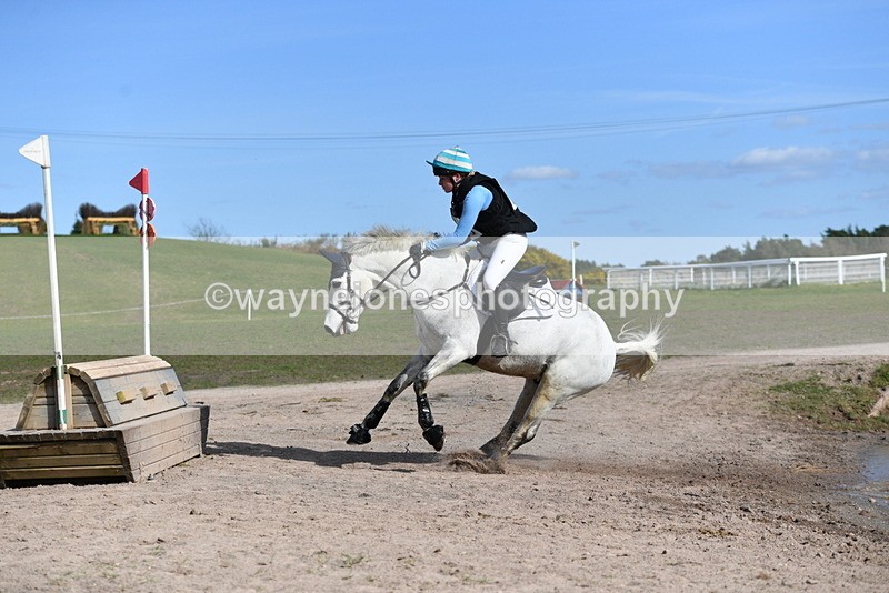 WJ5_8698 - Time 14:48 to 15:04