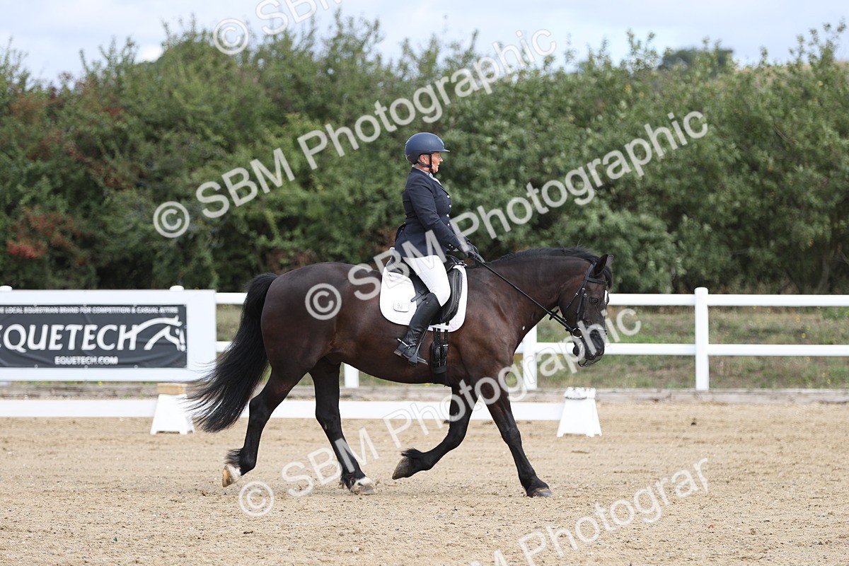 SBM_001430 - Class 2 - Intro 4 Champs - 10.56-11.44