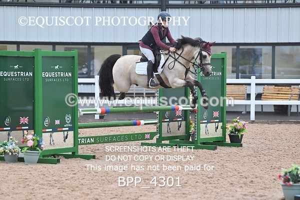BPP_4301 - SAT CLASS 31 Cats & Pipes 128/138cms Debut C'ship Qualifier