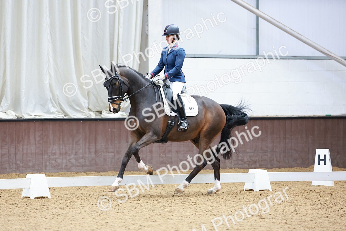 0B8A4483 - Class 7 - E4