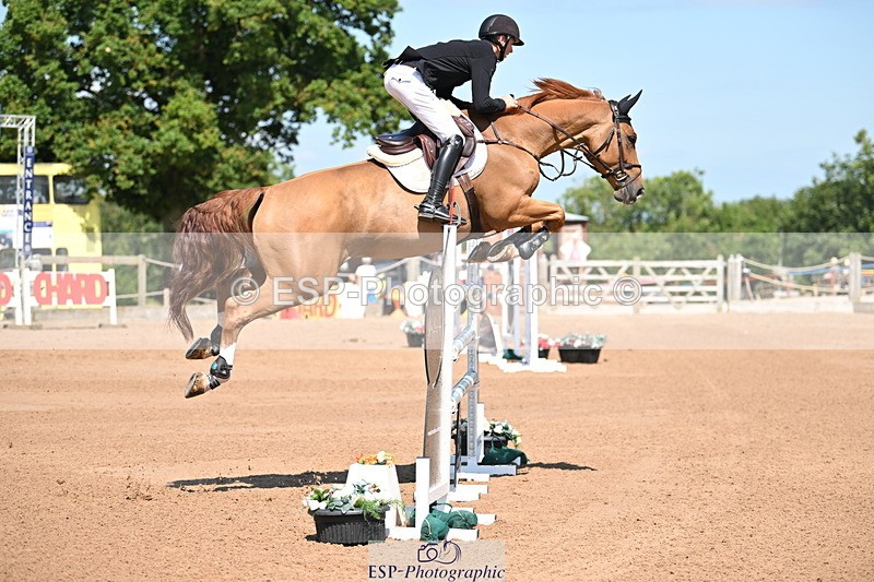 240718A-111634-04727 - Cls 1, 3 Star Small Tour 1.35m