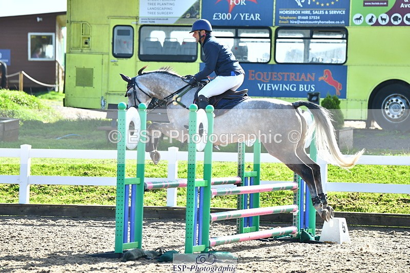 230812A-093442-07668 - Cls 25 A&B Brit nov & 90 Open