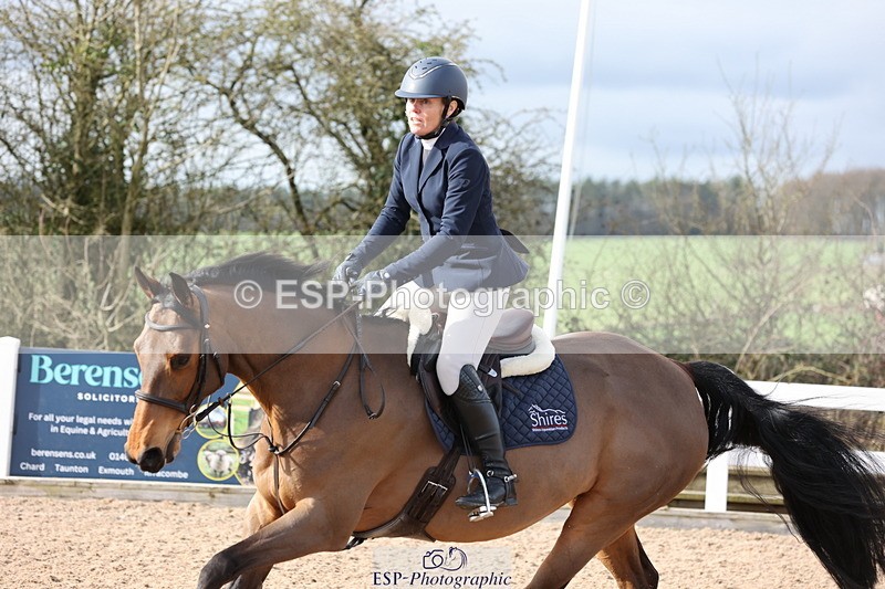 240223A-120409-01067 - Cls 4 Snr 1.05m Open