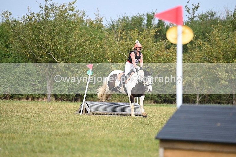 WJ6_1384 - 60cm XC Time 12:55 to 13:19