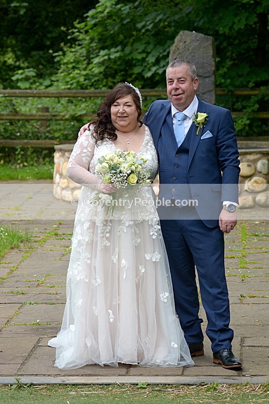 DK-384 - Donna and Kevin