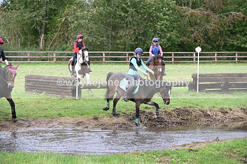 WJ6_3703 - Time at Photographer 11:21 to 11:46