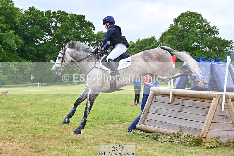 250524A-103207-09319 - A-059-Jasmine.Underwood-DANOS.LOLA