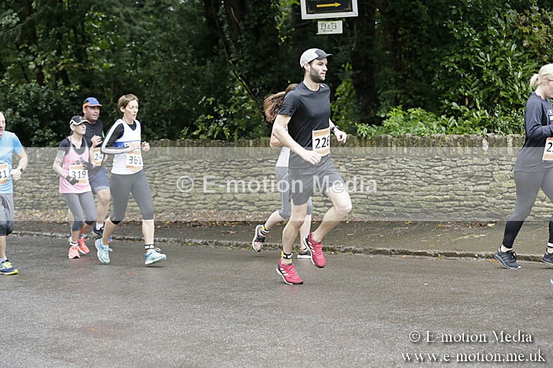 CAD131019-0358 - Cadence Events Grittleton 10km 13/10/19