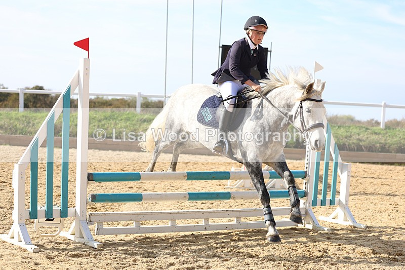 3E7A8050 - Class 4: 70cm open