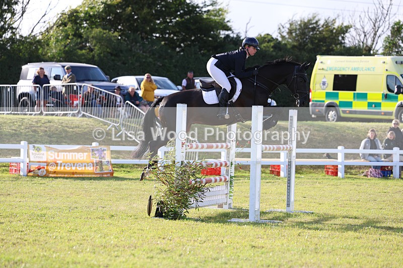3E7A4785 - Class C1: Showjumping Senior Newcomers/1.10m open