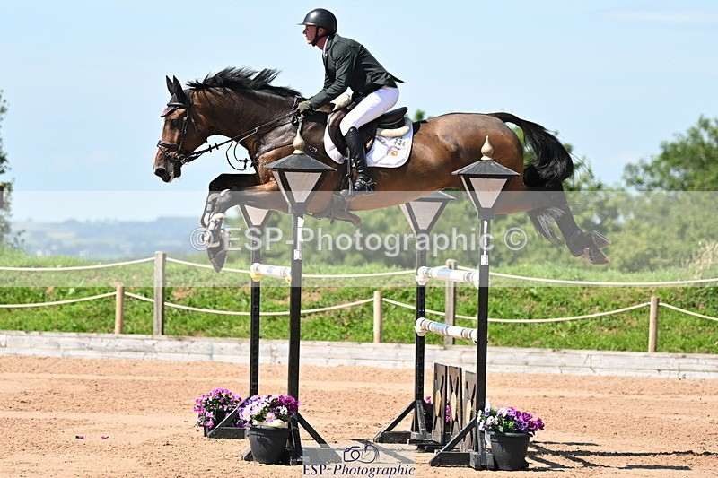 240719A-113826-10582 - Cls 2, 3 Star Small Tour 1.40m