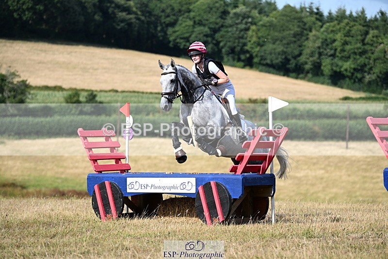 250803A-171404-18372 - R-808-Alice.Sandiford-THE.GREY.DANCER