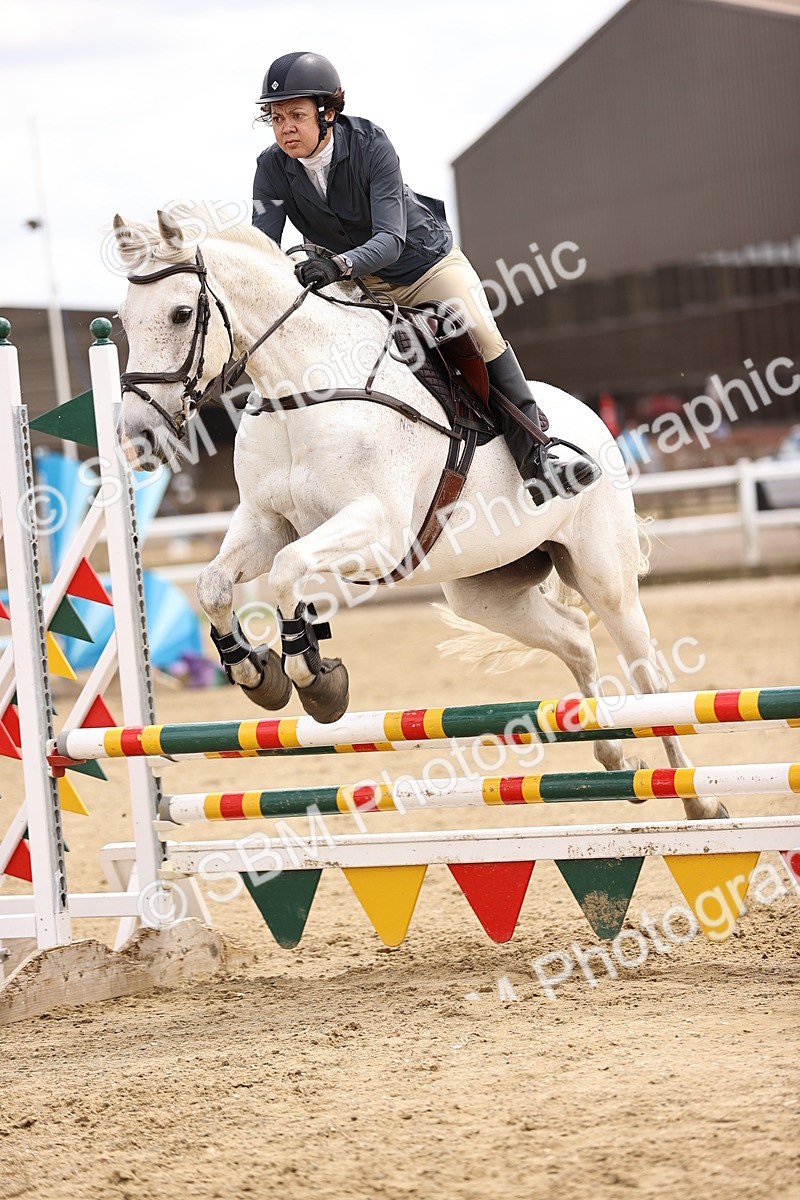 SBM_000003 - Class 3 - 90cm showjumping