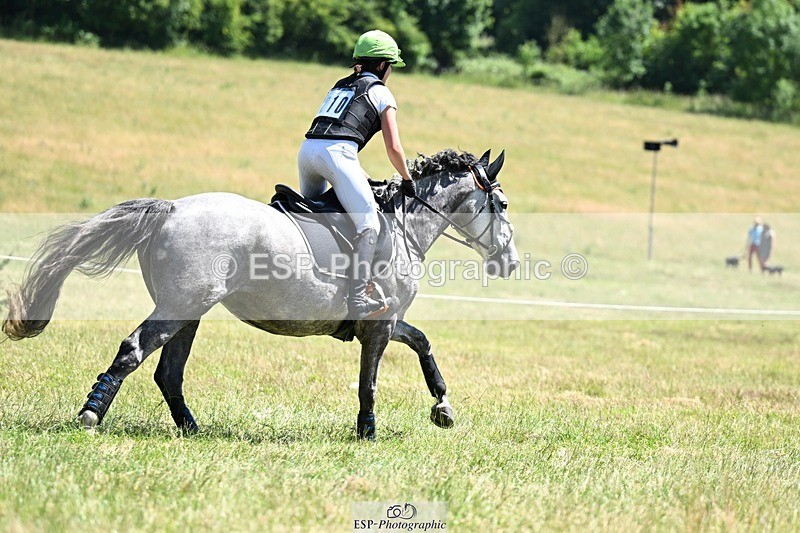 240629X-142826-4206 - 210-Tarka_Abraham-QUEEN_RUBIE