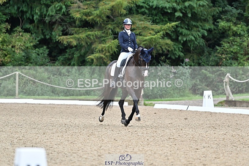 240810-102351-02652 - 195-Isobel.Goodwin-Milano.van.hof.olympia