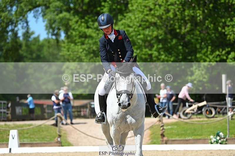 230526-120031-05915 - 472-VENDREDI_BIATS-Kitty_King-DR