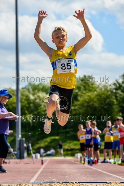 West25Sat-919380 - Field Male