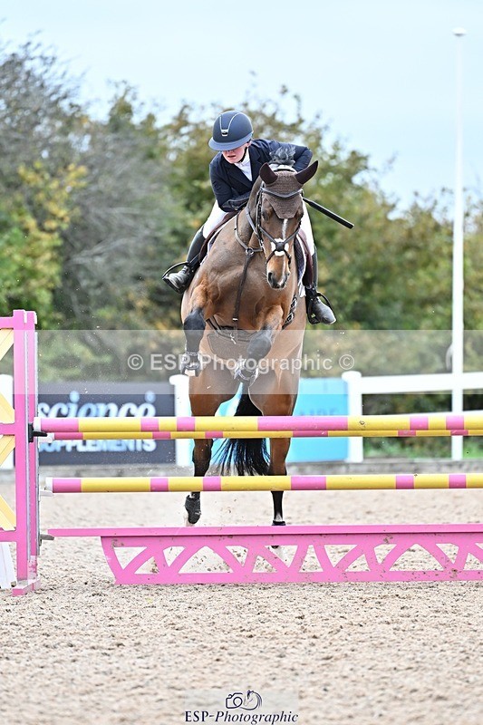 251015-124147-00435 - Cls 3 Snr 1.05m Open