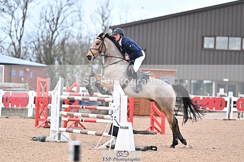 260225-142034-00495 - Cls 5 Foxhunter and 1.20m
