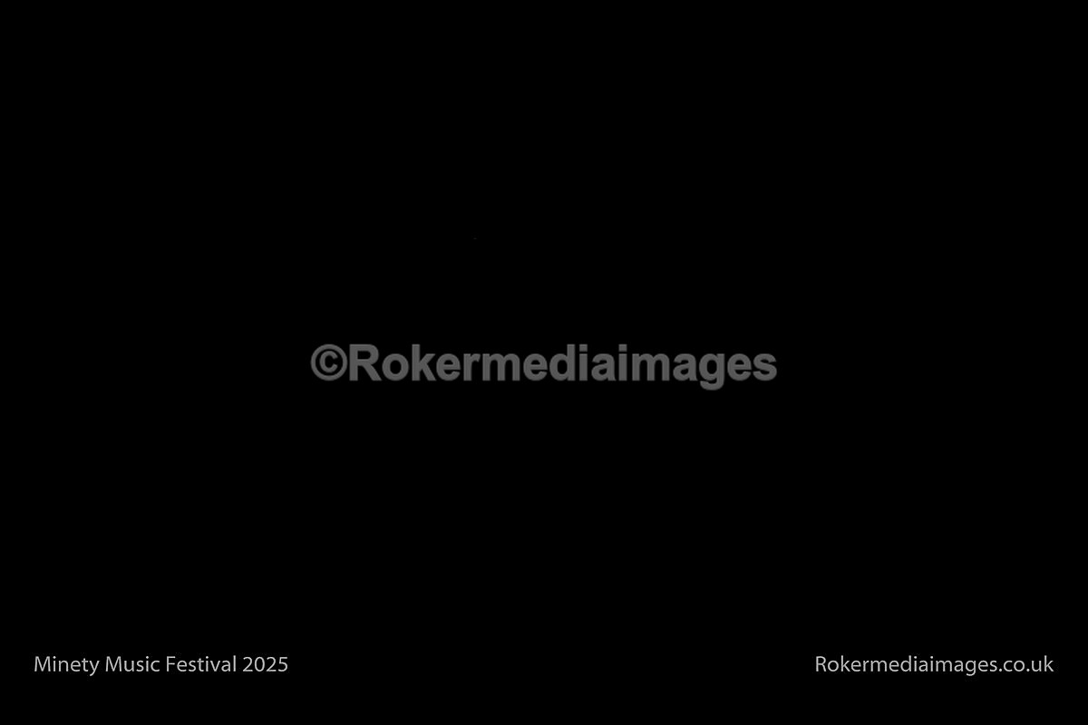 _MGL7664 - MINETY 2025