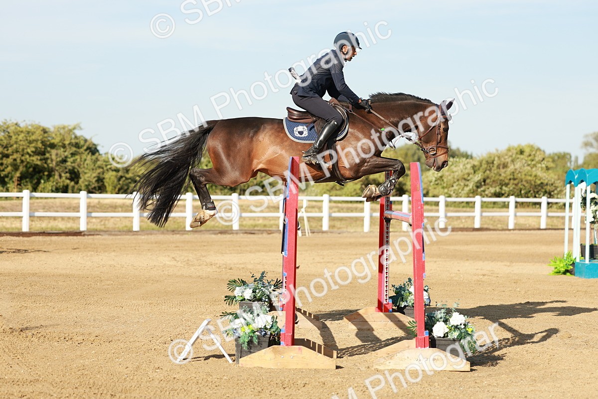 SBM_008793 - Class 6 - National 1.30m 1.40m Open Handicap