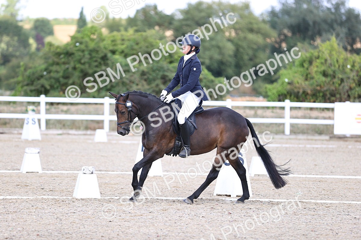 SBM_014516 - Class 5 - E5 Bronze 13.30.14.18