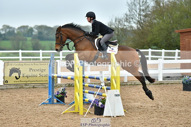 230504A-142443-02028 - Cls 5 1.05m Amateur Quali