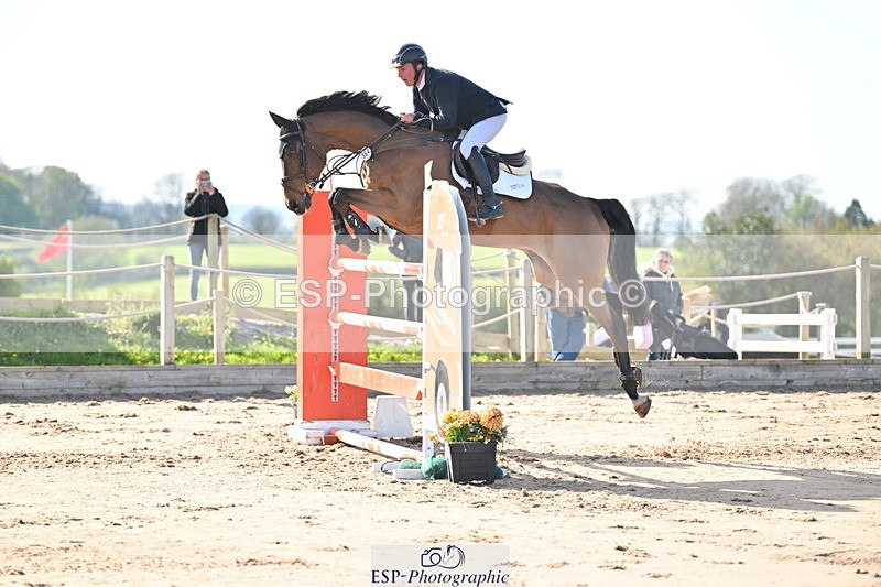 240420A-165313-12511 - Cls 11, 2 Star Big Tour 1.40m