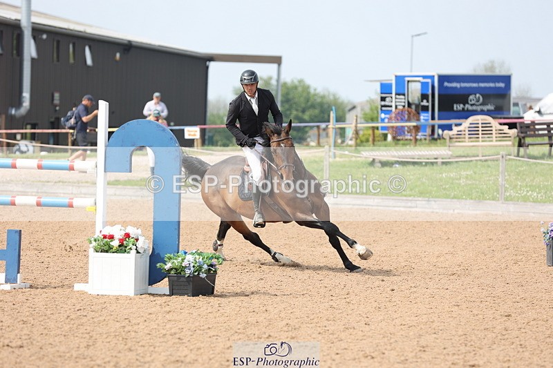 240511A-153614-14740 - Cls 36 National 1.30m Open