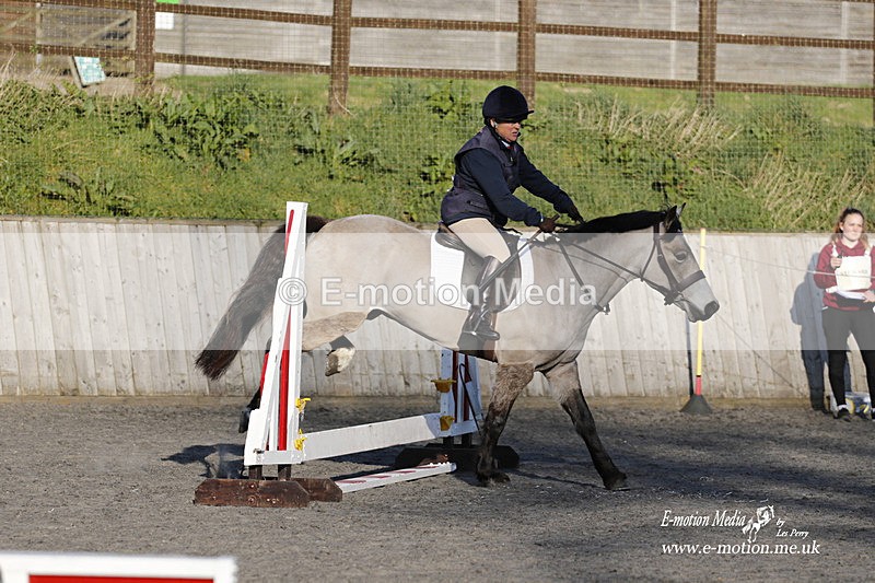 _EST0007 - Bourne Valley Riding Club Winter Showjumping 27/03/22