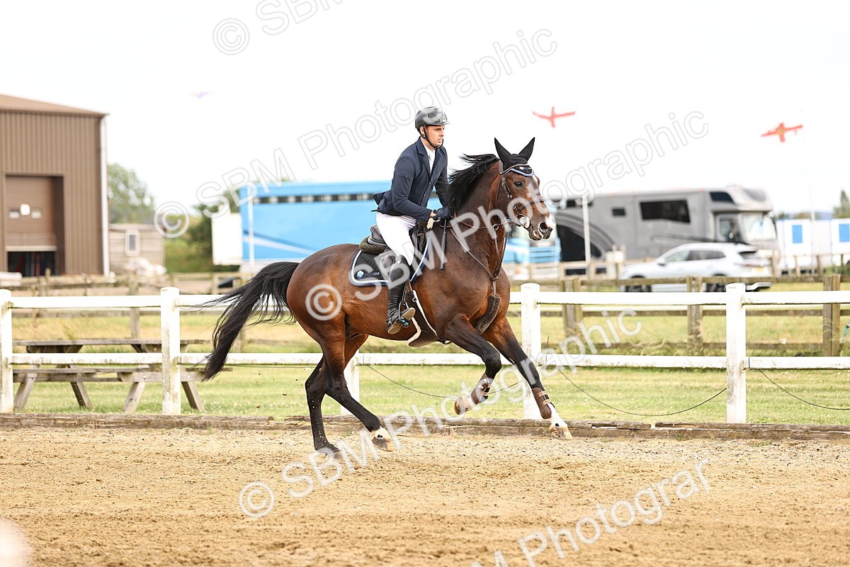 SBM_004924 - Class 24 - Arit Senior British Novice - 90cm