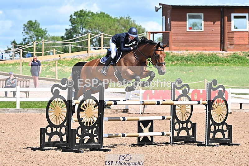 240619A-153245-00857 - Cls 5 Snr Foxhunter and 1.20m Open