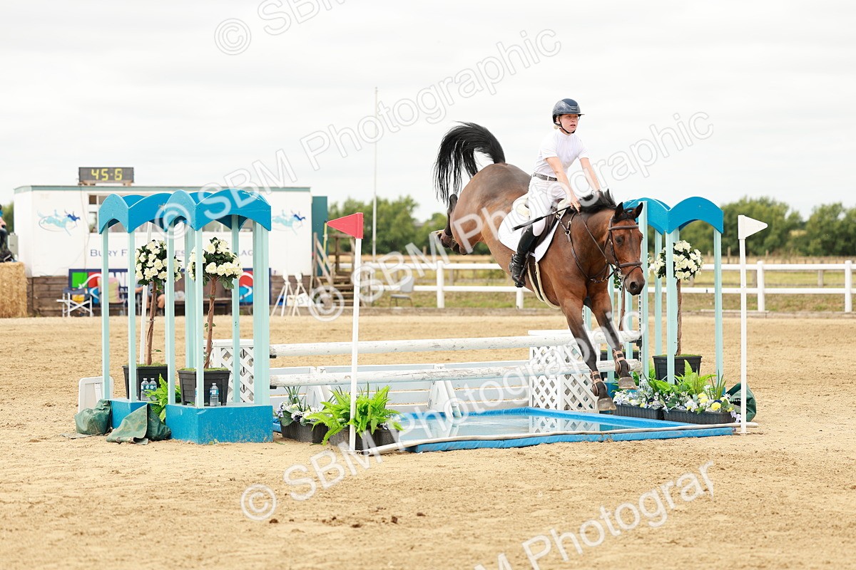 SBM_017750 - Class 21 - Senior Newcomers Championship 2d Rd