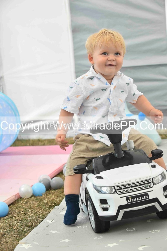 SH4_2306 - Bonny baby competition.