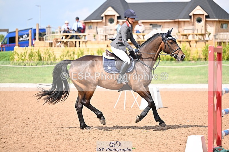 240828A-141303-00827 - Cls 4 Snr Newcomers and 1.10m Open