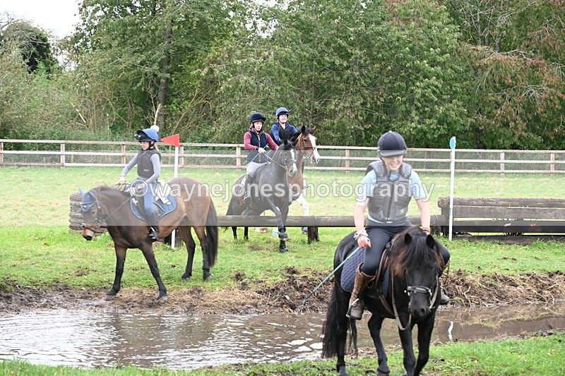 WJ6_7122 - Time at Photographer 13:06 to 13:23