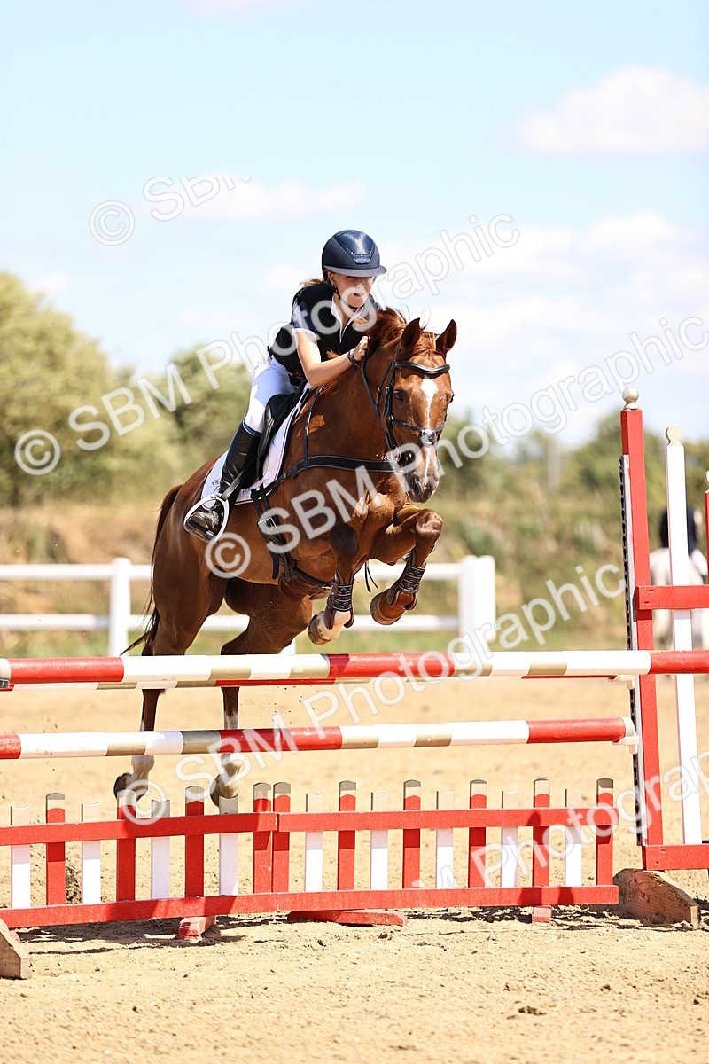 SBM_014954 - Class 15 - Senior Newcomers - 1.10m Open