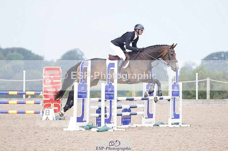 240831A-110758-01081 - 111-Joe.Roome-MEADOWMARSH.DANCING.MILLIE