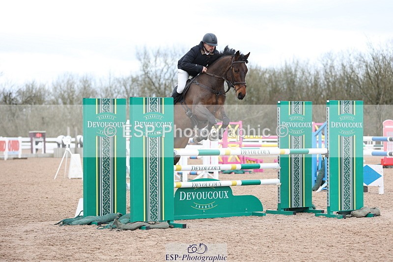 240223A-140449-01799 - Cls 5 Newcomers and 1.10m Open